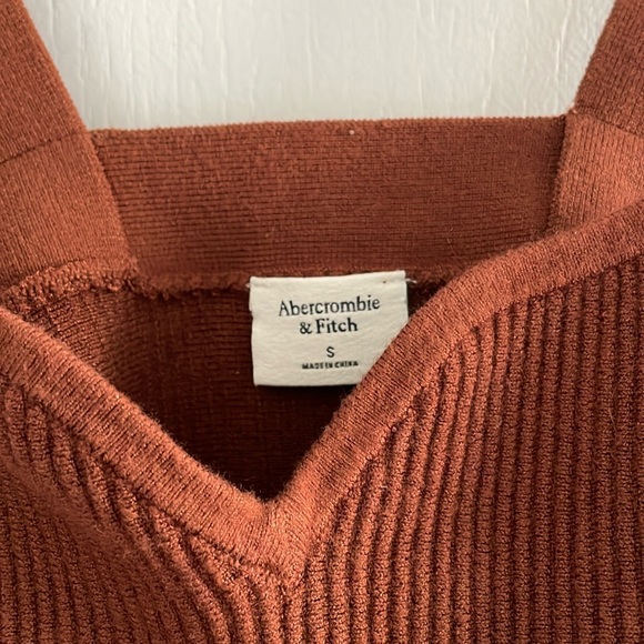 Abercrombie Sweetheart Ribbed Top - Picture 3 of 3